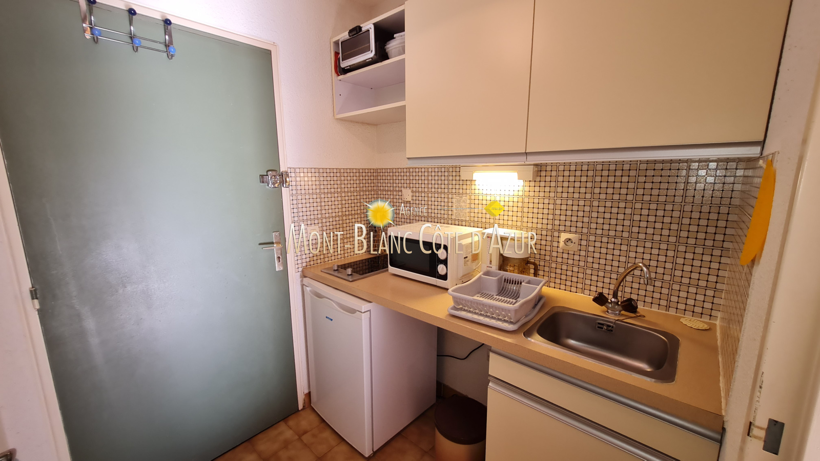 Image_10, Studio, Sainte-Maxime, ref :1156