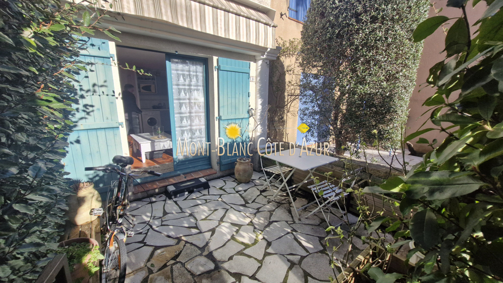 Image_2, Rez de jardin, Le Plan-de-la-Tour, ref :3416