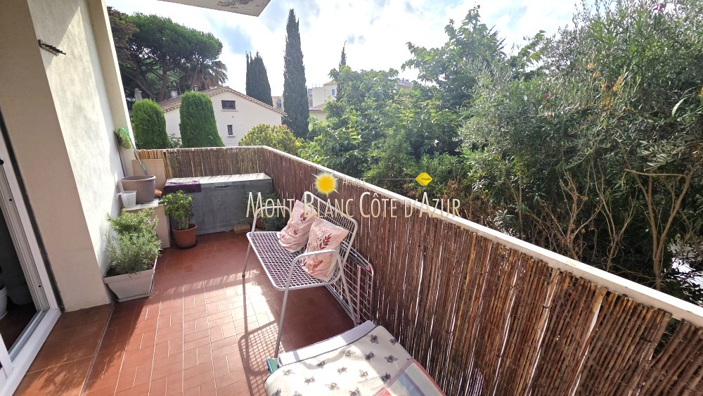Agence immobilière de AGENCE MONT BLANC CÔTE D AZUR